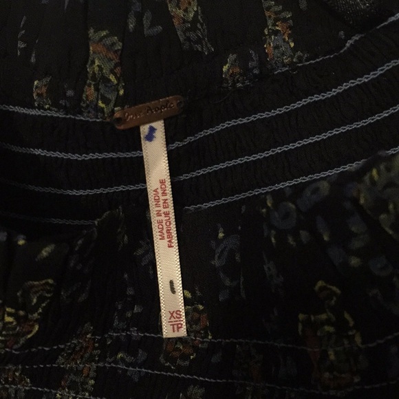 XSOLDXFree People Age Of Aquarius Top - Picture 8 of 15